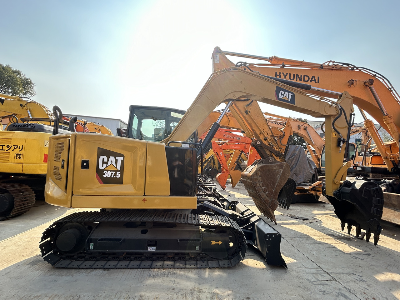 CAT 307.5 Excavator - Mini excavator: picture 3 CAT 307.5 Excavator - Mini excavator: picture 3