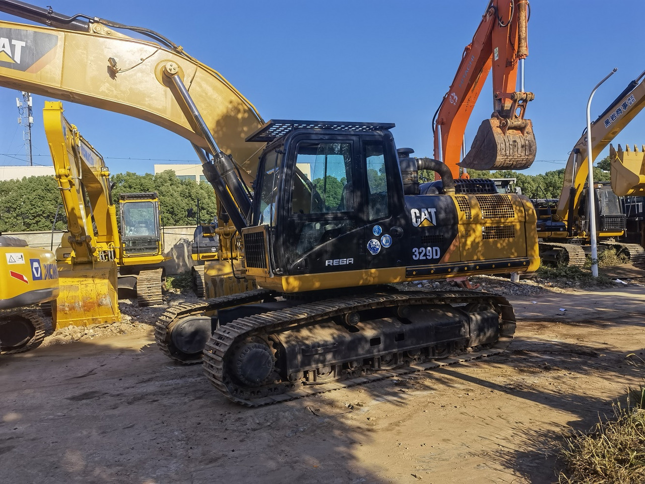 CAT 329D Excavator - Crawler excavator: picture 1 CAT 329D Excavator - Crawler excavator: picture 1