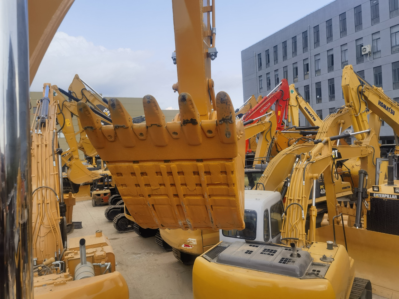 CAT 330DL excavator - Crawler excavator: picture 5 CAT 330DL excavator - Crawler excavator: picture 5