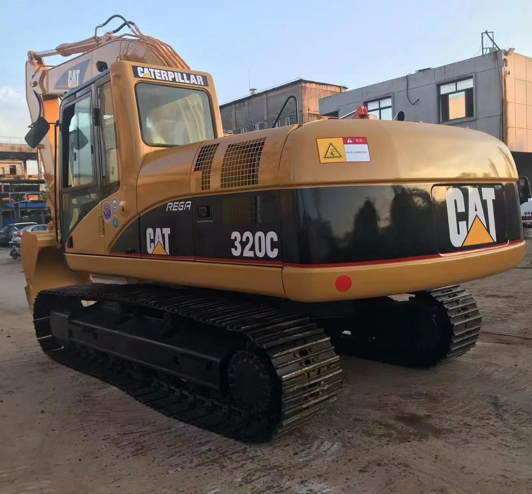 CATERPILLAR 320C - Crawler excavator: picture 4 CATERPILLAR 320C - Crawler excavator: picture 4