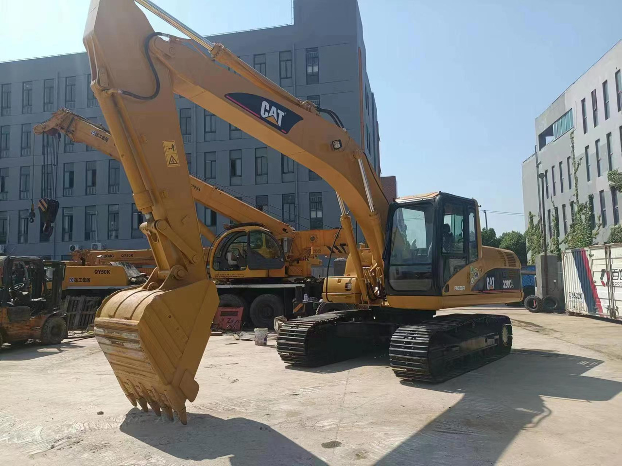 CATERPILLAR 320C - Crawler excavator: picture 4 CATERPILLAR 320C - Crawler excavator: picture 4