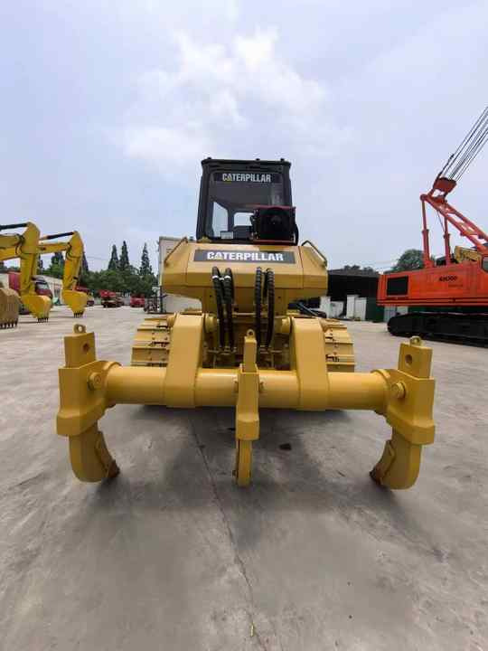 Caterpillar D7G D7H D7R crawler bulldozer Used cat d7g japan used bulldozer for sale - Bulldozer: picture 5 Caterpillar D7G D7H D7R crawler bulldozer Used cat d7g japan used bulldozer for sale - Bulldozer: picture 5