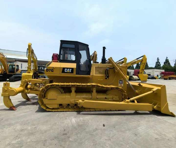 Famous brand Good Condition Used CAT Bulldozers D7G Second-hand Caterpillar Bulldozer D7G in stock - Bulldozer: picture 3 Famous brand Good Condition Used CAT Bulldozers D7G Second-hand Caterpillar Bulldozer D7G in stock - Bulldozer: picture 3