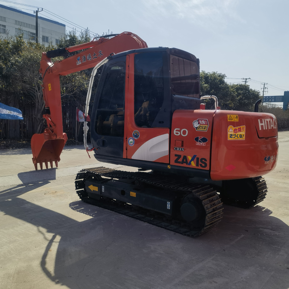 Hitachi ZX60 Excavator - Crawler excavator: picture 2 Hitachi ZX60 Excavator - Crawler excavator: picture 2