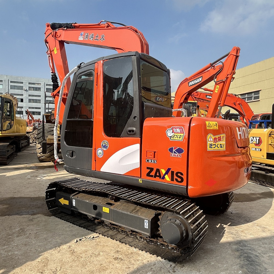 Hitachi ZX70 Excavator - Mini excavator: picture 2 Hitachi ZX70 Excavator - Mini excavator: picture 2