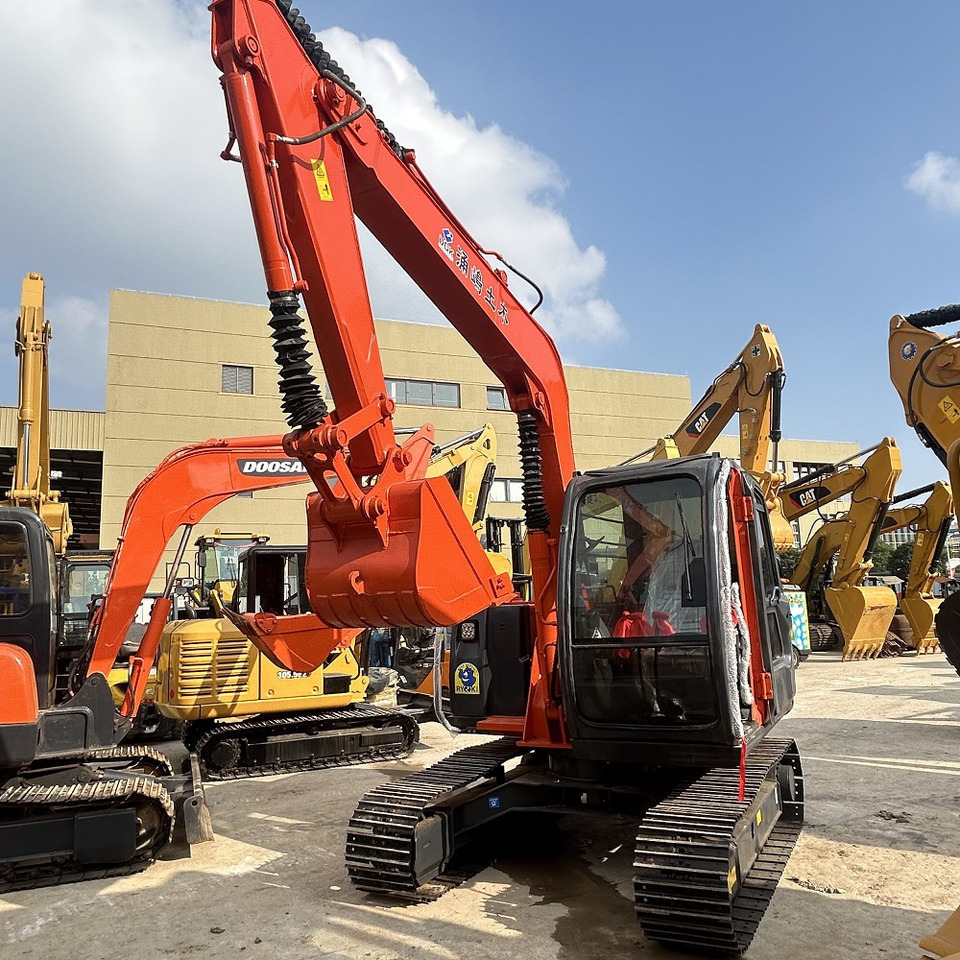 Hitachi ZX70 Excavator - Mini excavator: picture 2 Hitachi ZX70 Excavator - Mini excavator: picture 2