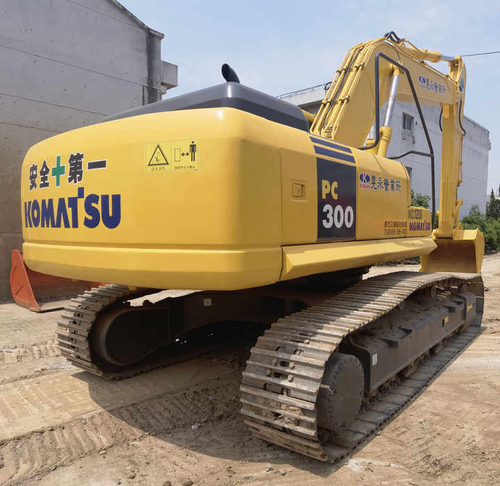 Hot Selling Japan Komatsu PC300-7 Excavators Crawler Excavator Used Pc300-7 at low Price for sale - Crawler excavator: picture 3 Hot Selling Japan Komatsu PC300-7 Excavators Crawler Excavator Used Pc300-7 at low Price for sale - Crawler excavator: picture 3