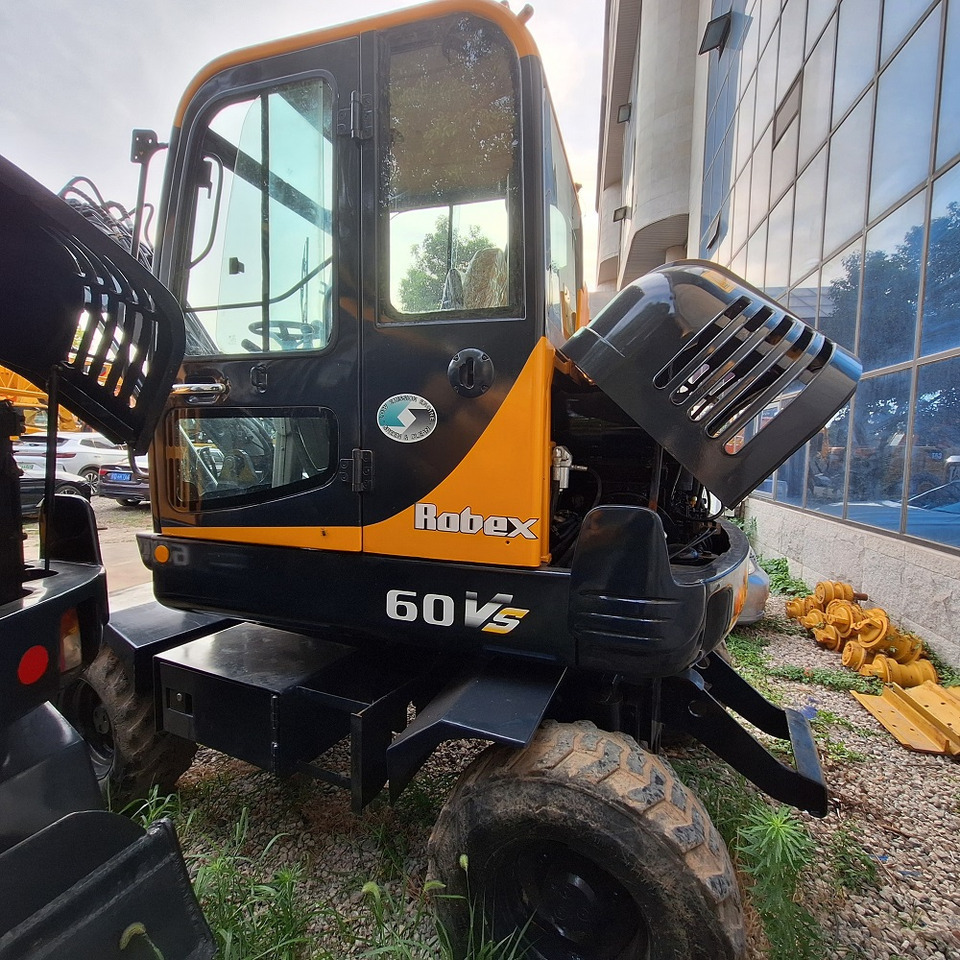 Hyundai 60vs excavator - Wheel excavator: picture 2 Hyundai 60vs excavator - Wheel excavator: picture 2