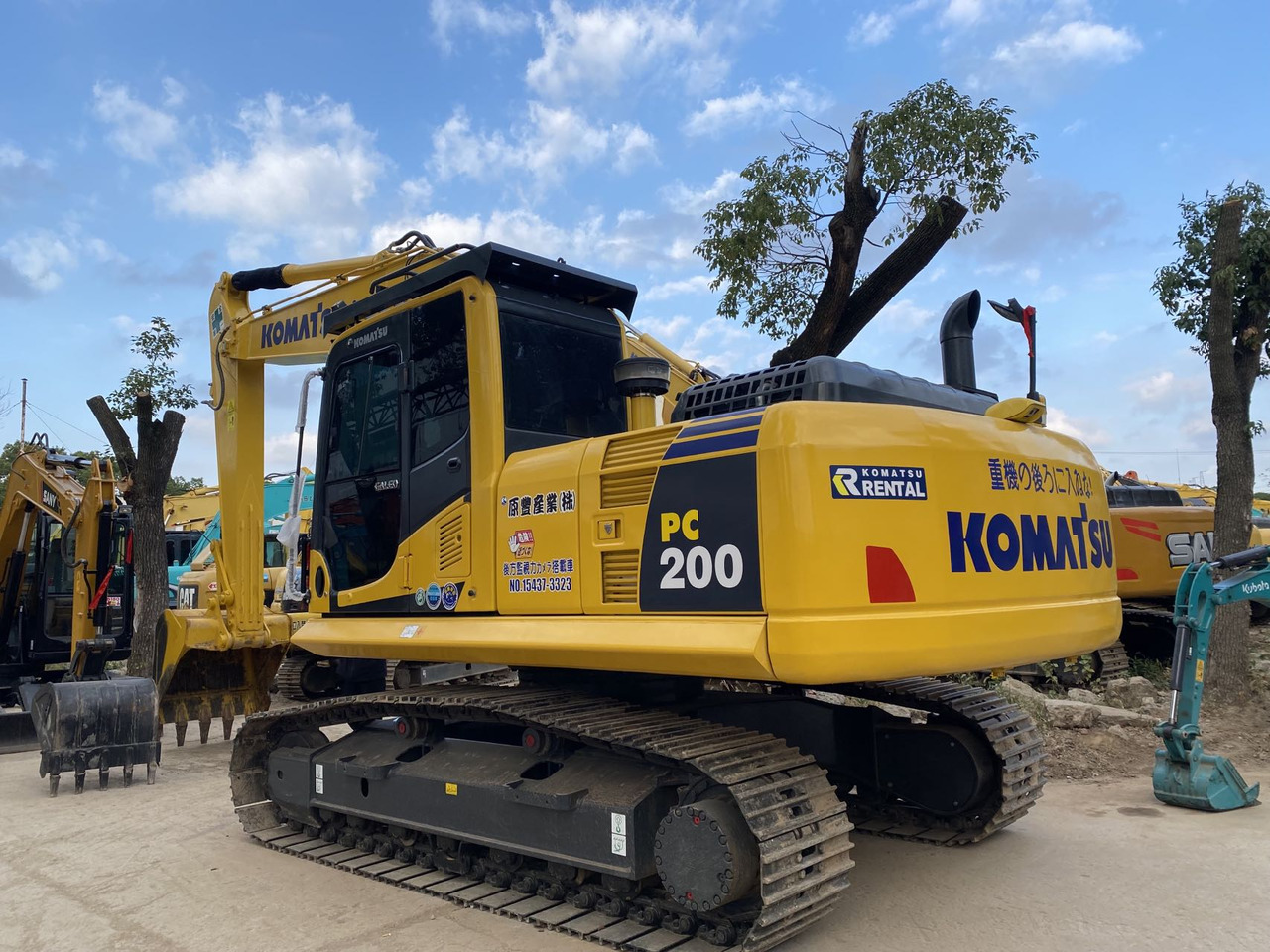 Komatsu PC200-8 Excavator - Crawler excavator: picture 2 Komatsu PC200-8 Excavator - Crawler excavator: picture 2