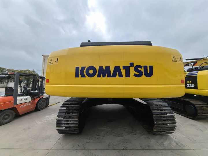Komatsu PC400 -8 - Crawler excavator: picture 2 Komatsu PC400 -8 - Crawler excavator: picture 2