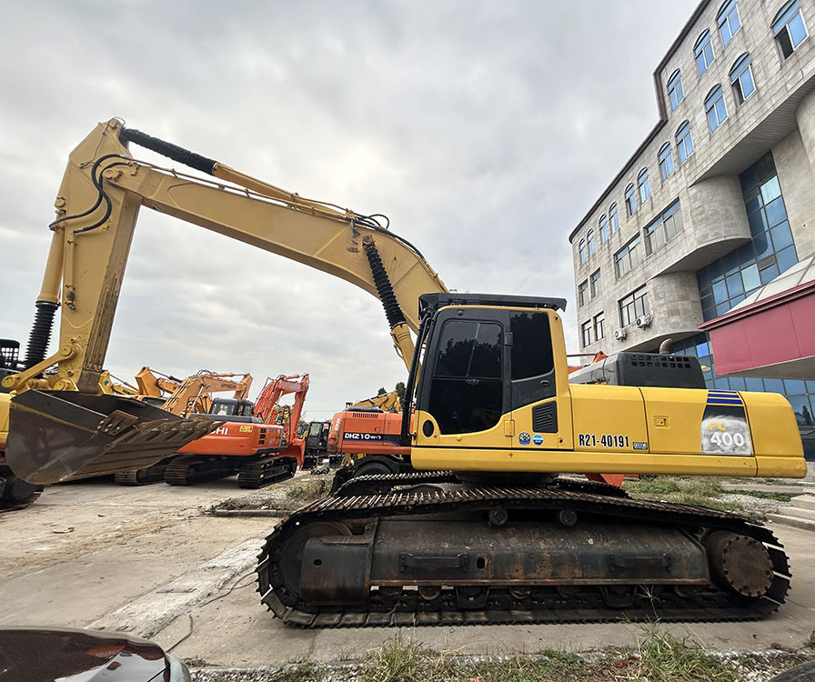 Komatsu PC400-8 excavator - Crawler excavator: picture 1 Komatsu PC400-8 excavator - Crawler excavator: picture 1