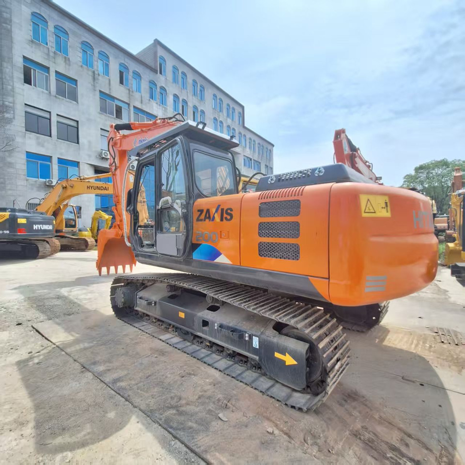 Second hand Hitachi ZX200 hitachi excavator in stock - Excavator: picture 2 Second hand Hitachi ZX200 hitachi excavator in stock - Excavator: picture 2