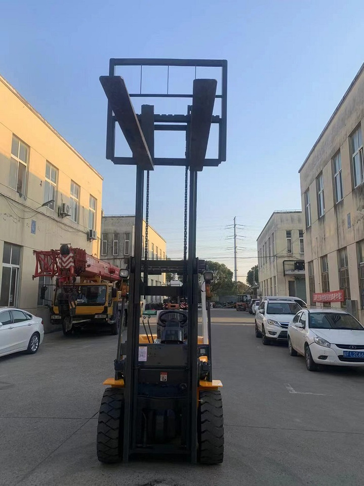 TCM FD30 Forklift - Diesel forklift: picture 5 TCM FD30 Forklift - Diesel forklift: picture 5