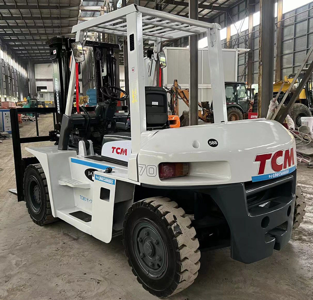 TCM FD70 Forklift - Diesel forklift: picture 1 TCM FD70 Forklift - Diesel forklift: picture 1