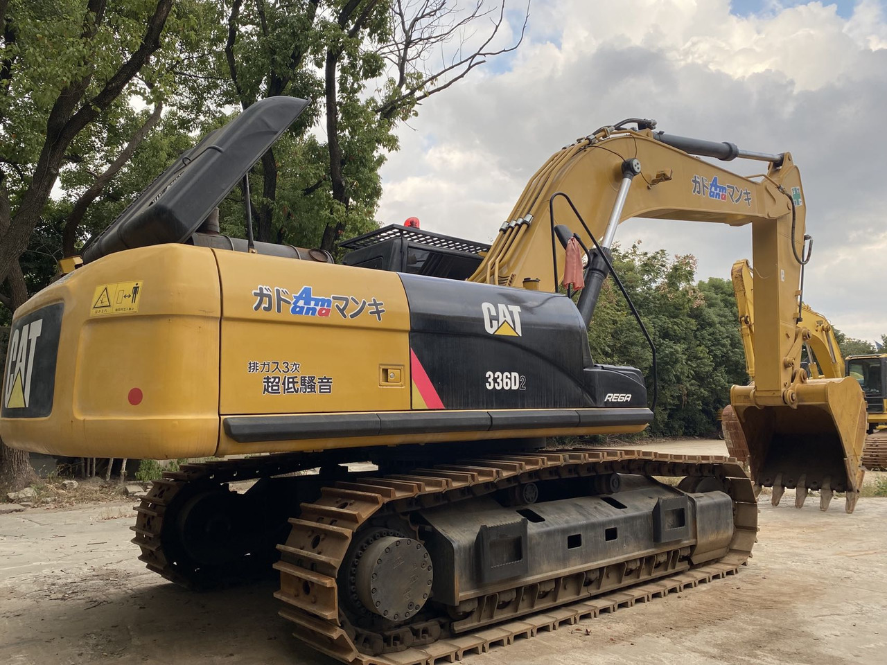 Cat 336d2 excavator - Excavator: picture 2 Cat 336d2 excavator - Excavator: picture 2