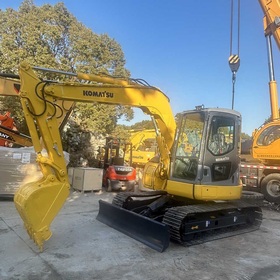 Komatsu pc78 excavator - Crawler excavator: picture 1 Komatsu pc78 excavator - Crawler excavator: picture 1