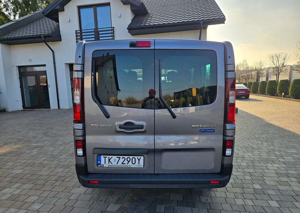 Renault Trafic Grand SpaceClass 2.0 dCi EDC - Minibus, People carrier: picture 3 Renault Trafic Grand SpaceClass 2.0 dCi EDC - Minibus, People carrier: picture 3