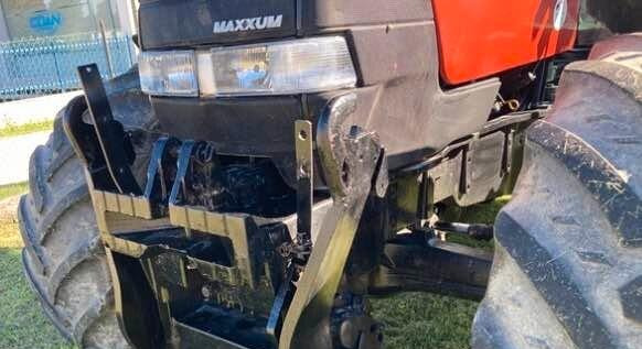 Trattore Case IH Maxxum MX135 - Farm tractor: picture 5 Trattore Case IH Maxxum MX135 - Farm tractor: picture 5