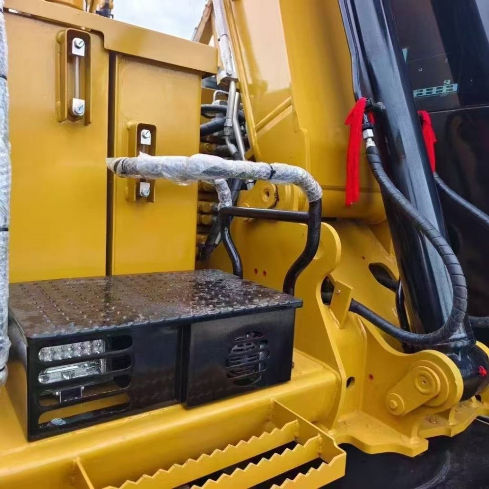 CAT 307 - Mini excavator: picture 3 CAT 307 - Mini excavator: picture 3