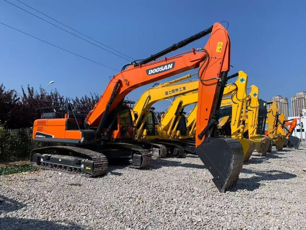 Doosan 300-7 - Crawler excavator: picture 1 Doosan 300-7 - Crawler excavator: picture 1
