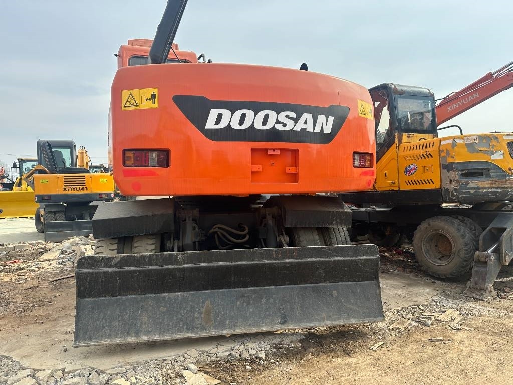 Doosan DH 150 W-7 - Wheel excavator: picture 3 Doosan DH 150 W-7 - Wheel excavator: picture 3