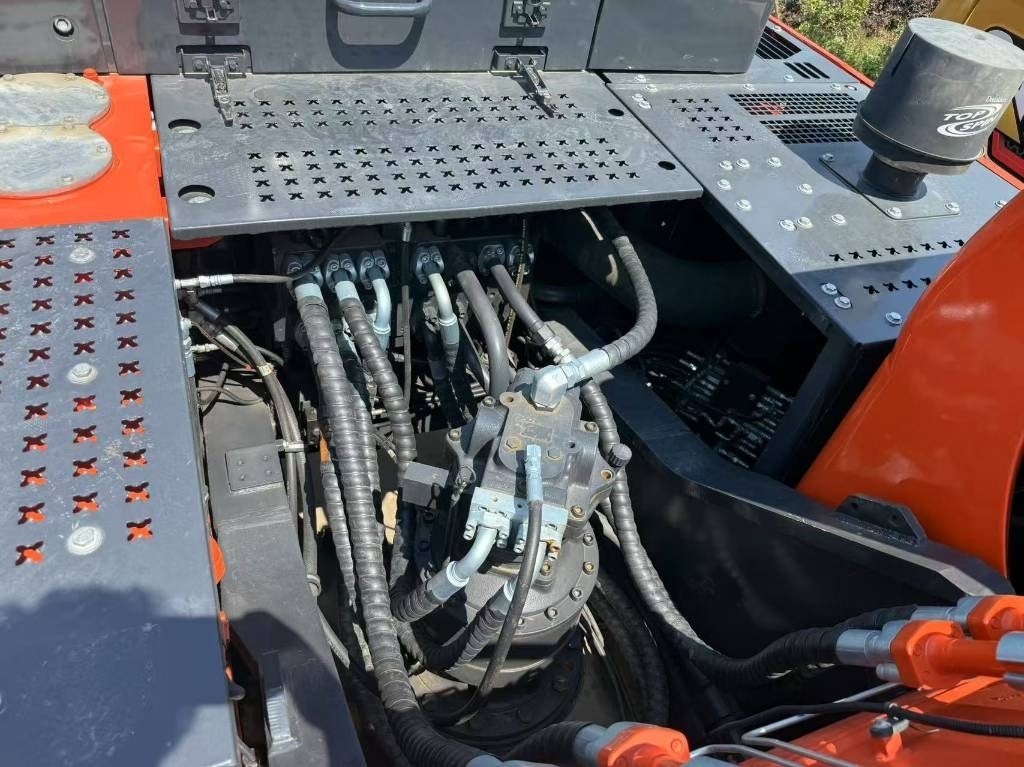 Doosan DX 340 - Crawler excavator: picture 2 Doosan DX 340 - Crawler excavator: picture 2