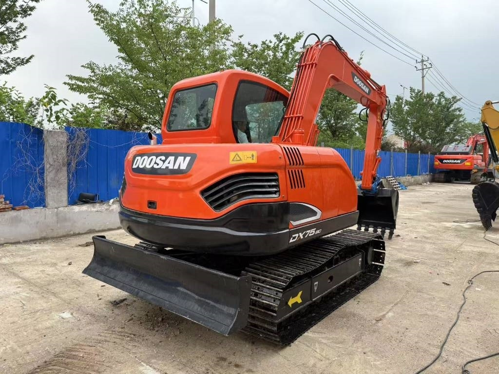 Doosan DX 75 - Crawler excavator: picture 5 Doosan DX 75 - Crawler excavator: picture 5