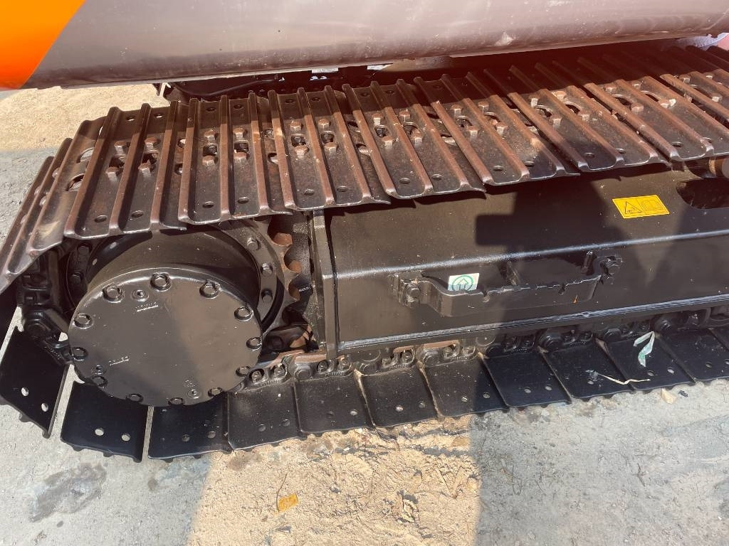 Hitachi ZX 130 - Crawler excavator: picture 4 Hitachi ZX 130 - Crawler excavator: picture 4