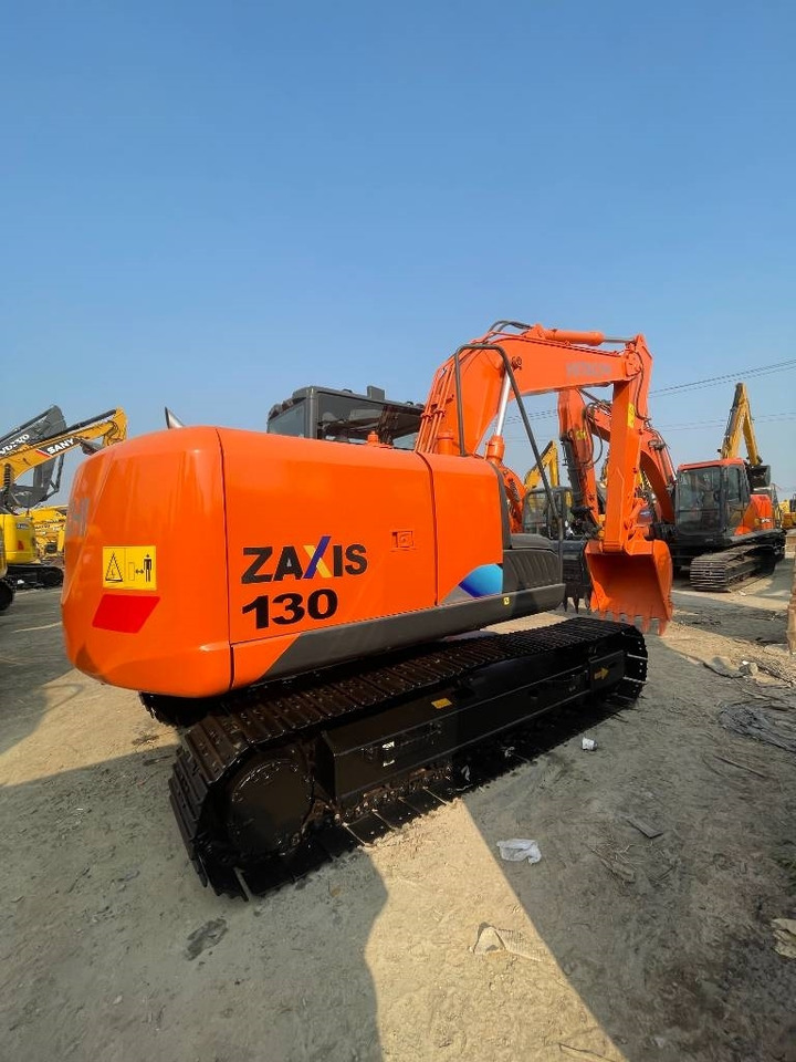 Hitachi ZX 130 H - Crawler excavator: picture 1 Hitachi ZX 130 H - Crawler excavator: picture 1