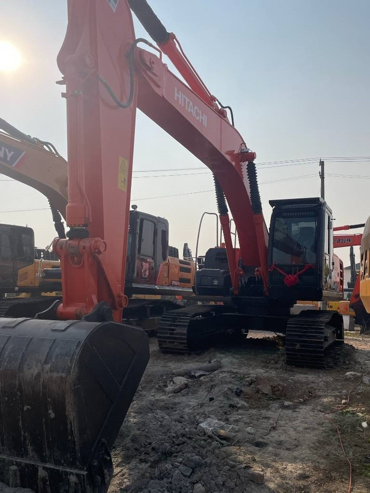 Hitachi ZX 210  - Crawler excavator: picture 1 Hitachi ZX 210  - Crawler excavator: picture 1