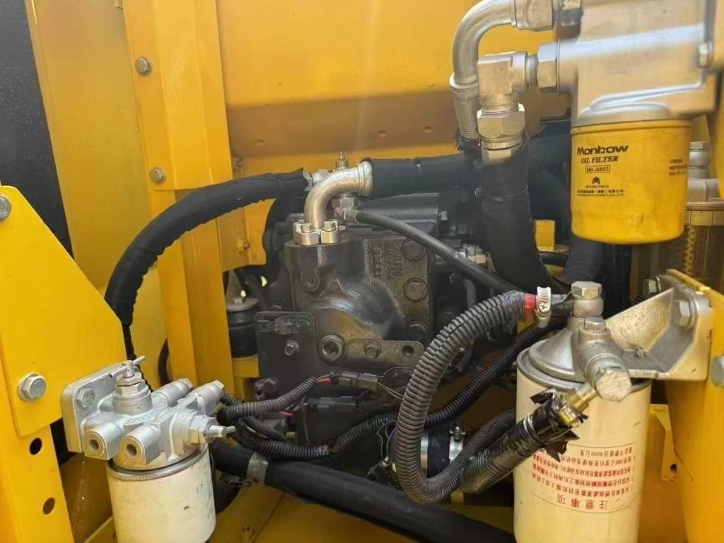 Komatsu PC 130  - Crawler excavator: picture 2 Komatsu PC 130  - Crawler excavator: picture 2