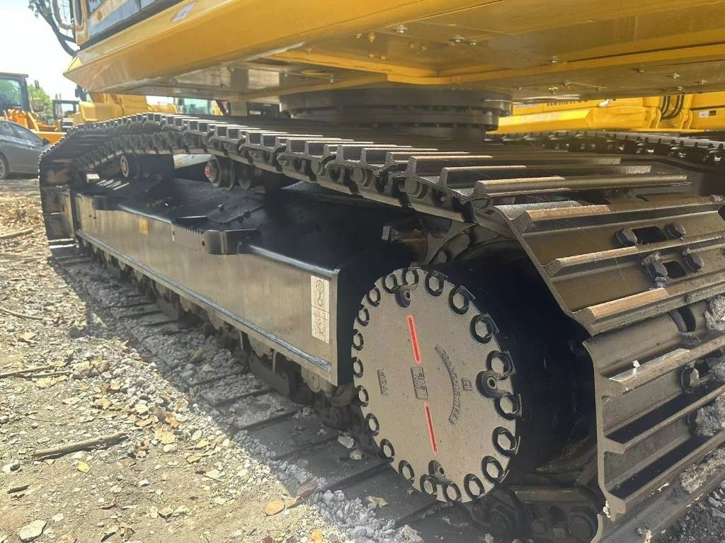 Leasing of Komatsu PC 240 LC-8  Komatsu PC 240 LC-8: picture 8