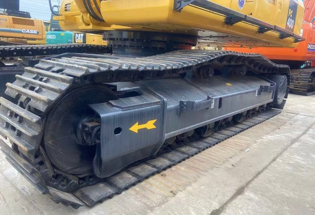 Komatsu PC 400  - Crawler excavator: picture 3 Komatsu PC 400  - Crawler excavator: picture 3