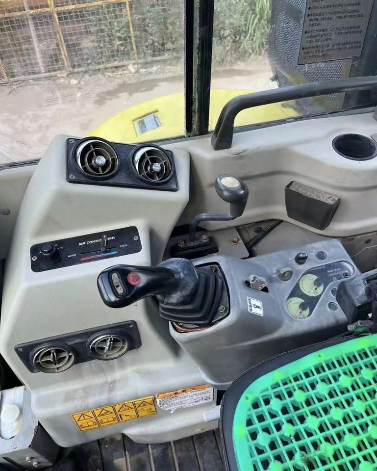 Mini excavator Komatsu PC 58: picture 9