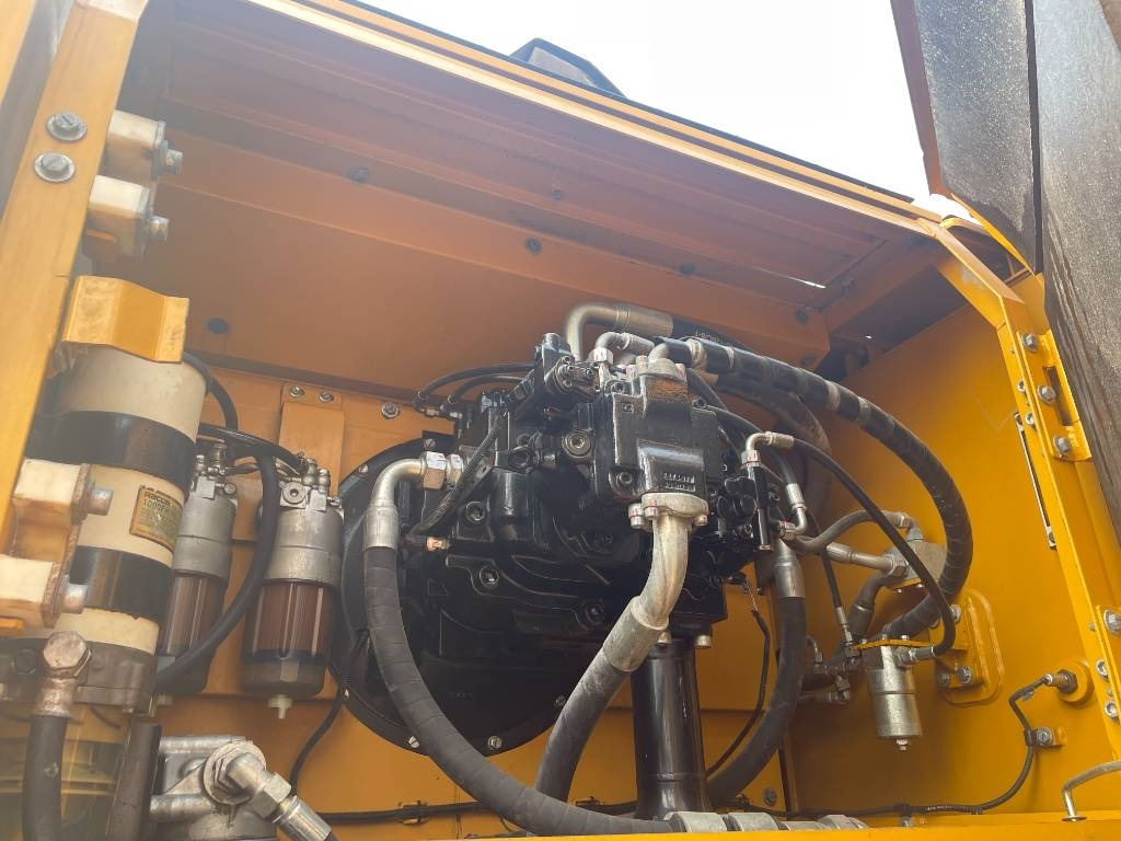 Crawler excavator Sany SY 550 H: picture 9 Crawler excavator Sany SY 550 H: picture 9