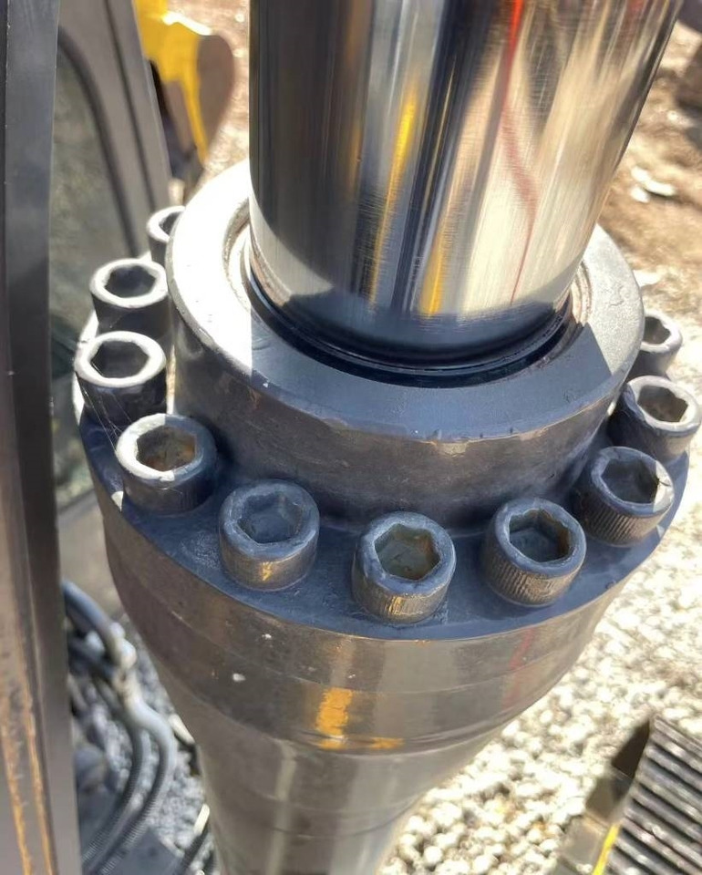 Volvo EC 240 - Crawler excavator: picture 3 Volvo EC 240 - Crawler excavator: picture 3