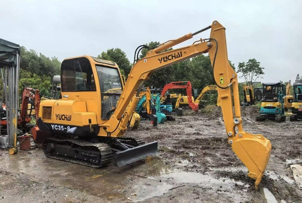 Yuchai YC 35 - Mini excavator: picture 5 Yuchai YC 35 - Mini excavator: picture 5