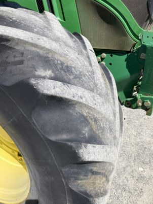 Farm tractor John Deere 6210R AUTOPOWER: picture 6