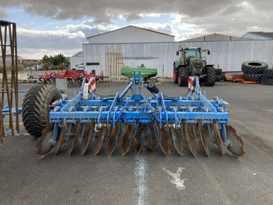 Lemken RUBIN 10/350U - Cultivator: picture 1 Lemken RUBIN 10/350U - Cultivator: picture 1