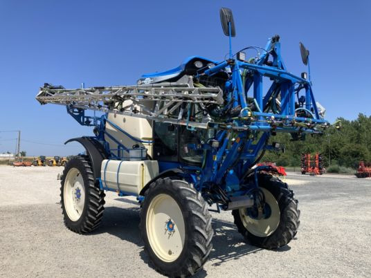 Matrot HELLIOS M24D - Self-propelled sprayer: picture 2 Matrot HELLIOS M24D - Self-propelled sprayer: picture 2