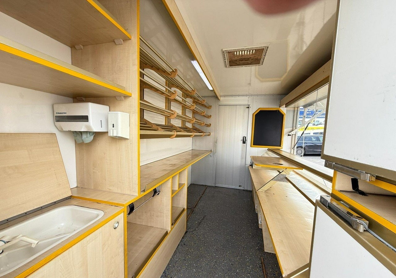 Citroen Jumper Citroen Autosklep piecz Sklep Gastronomiczny Food Truck Foodtruck 20 - Food truck: picture 5 Citroen Jumper Citroen Autosklep piecz Sklep Gastronomiczny Food Truck Foodtruck 20 - Food truck: picture 5