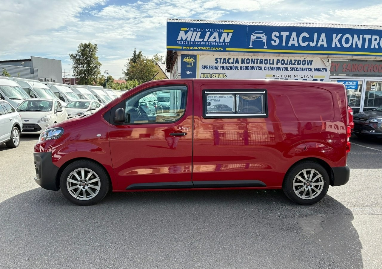 Citroen Jumpy II Jumpy 1.6HDI 115KM Klima A La Kamper 3 osobowy 2016 - Car: picture 5 Citroen Jumpy II Jumpy 1.6HDI 115KM Klima A La Kamper 3 osobowy 2016 - Car: picture 5