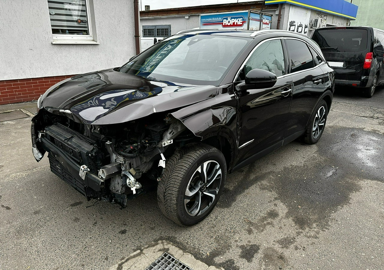 DS DS 7 DS 7 Crossback 1.6THP Automat 180KM Bogate wyposażenie 2019 - Car: picture 4 DS DS 7 DS 7 Crossback 1.6THP Automat 180KM Bogate wyposażenie 2019 - Car: picture 4