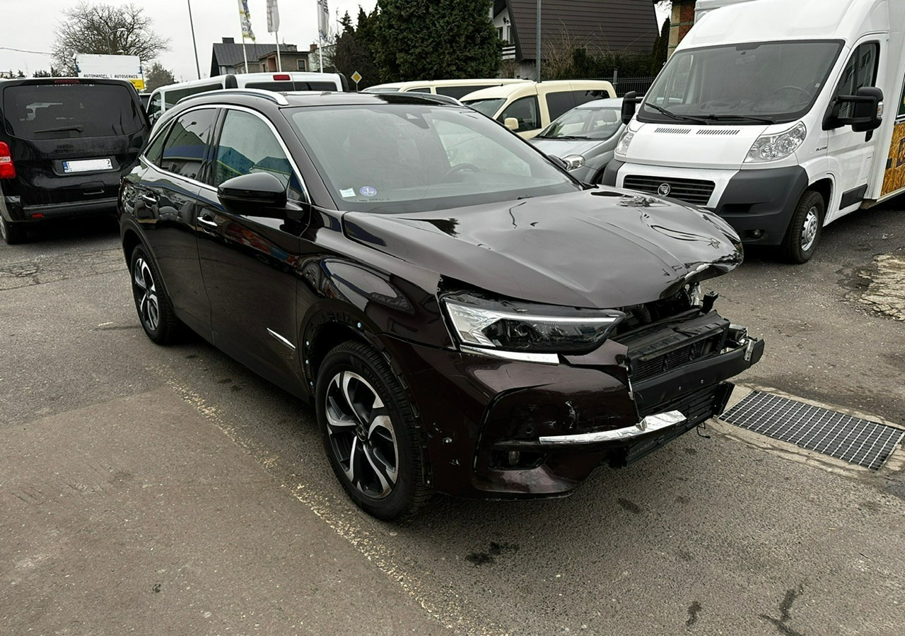 DS DS 7 DS 7 Crossback 1.6THP Automat 180KM Bogate wyposażenie 2019 - Car: picture 3 DS DS 7 DS 7 Crossback 1.6THP Automat 180KM Bogate wyposażenie 2019 - Car: picture 3