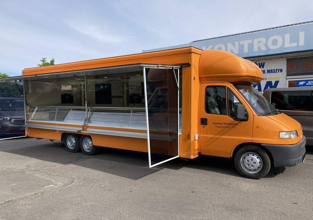 Fiat Ducato Autosklep wędlin Gastronomiczny Food Truck Foodtruck Sklep bar Borco - Food truck: picture 1 Fiat Ducato Autosklep wędlin Gastronomiczny Food Truck Foodtruck Sklep bar Borco - Food truck: picture 1