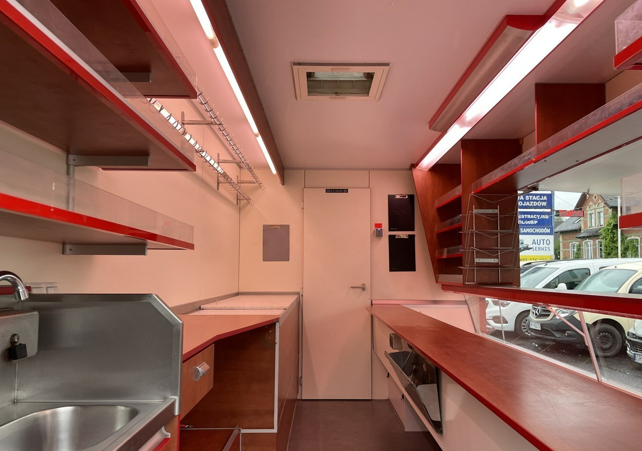 Fiat Ducato Ducato Autosklep wędlin Gastronomiczny Food Truck Foodtruck Borco201 - Food truck: picture 3 Fiat Ducato Ducato Autosklep wędlin Gastronomiczny Food Truck Foodtruck Borco201 - Food truck: picture 3