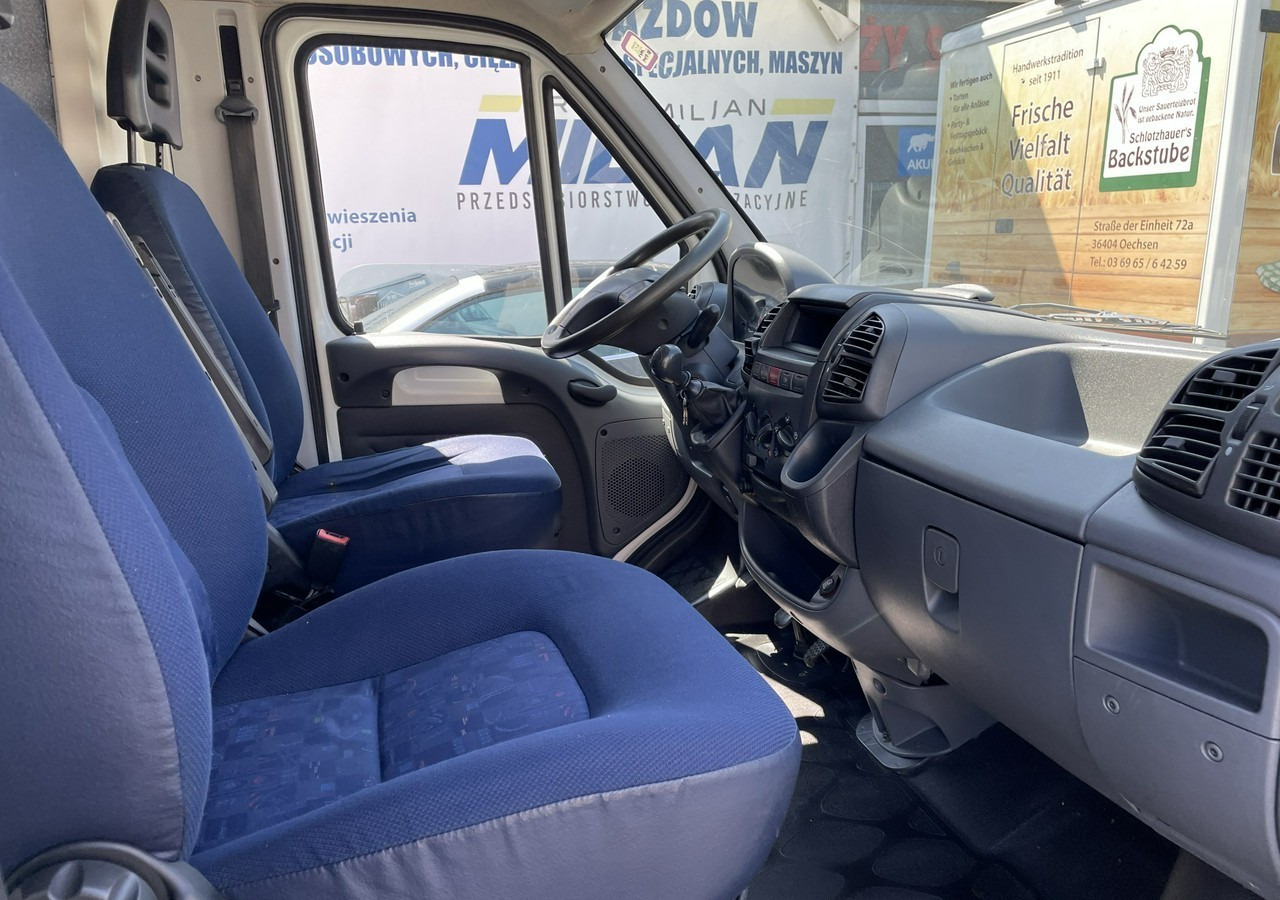 Fiat Ducato Ducato Autosklep wędlin Gastronomiczny Food Truck Foodtruck Sklep 20 - Food truck: picture 5 Fiat Ducato Ducato Autosklep wędlin Gastronomiczny Food Truck Foodtruck Sklep 20 - Food truck: picture 5