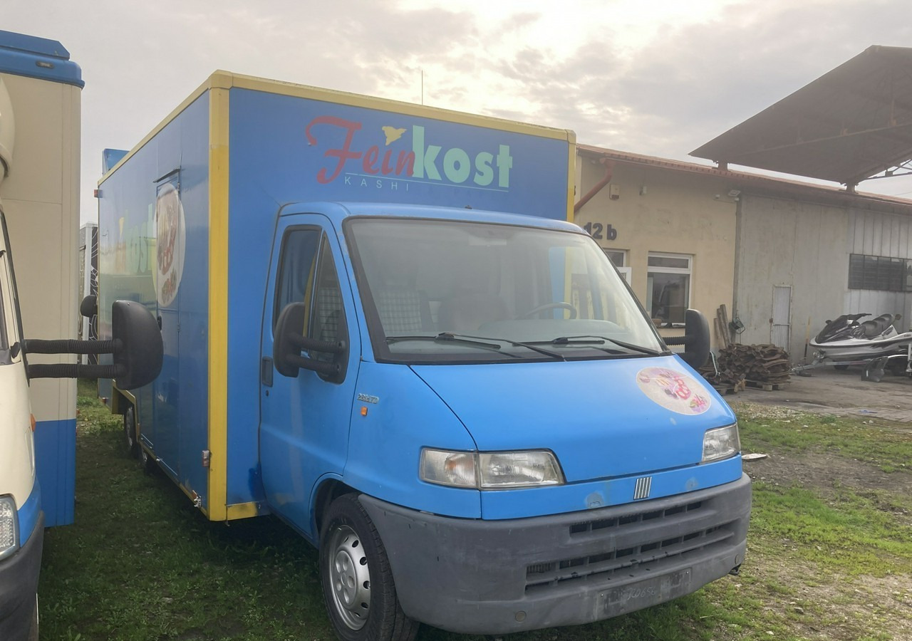 Fiat Ducato Ducato Autosklep wędlin Gastronomiczny Food Truck Foodtruck sklep - Food truck: picture 3 Fiat Ducato Ducato Autosklep wędlin Gastronomiczny Food Truck Foodtruck sklep - Food truck: picture 3