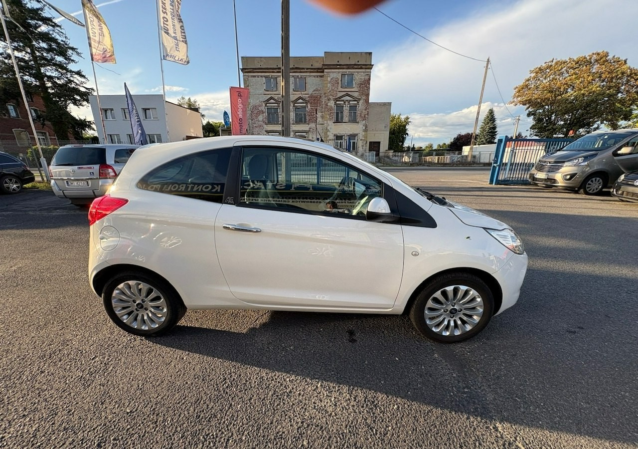 Ford KA II Ford KA 1.2 Champions Edition Klima Panorama 2012 - Hatchback: picture 5 Ford KA II Ford KA 1.2 Champions Edition Klima Panorama 2012 - Hatchback: picture 5