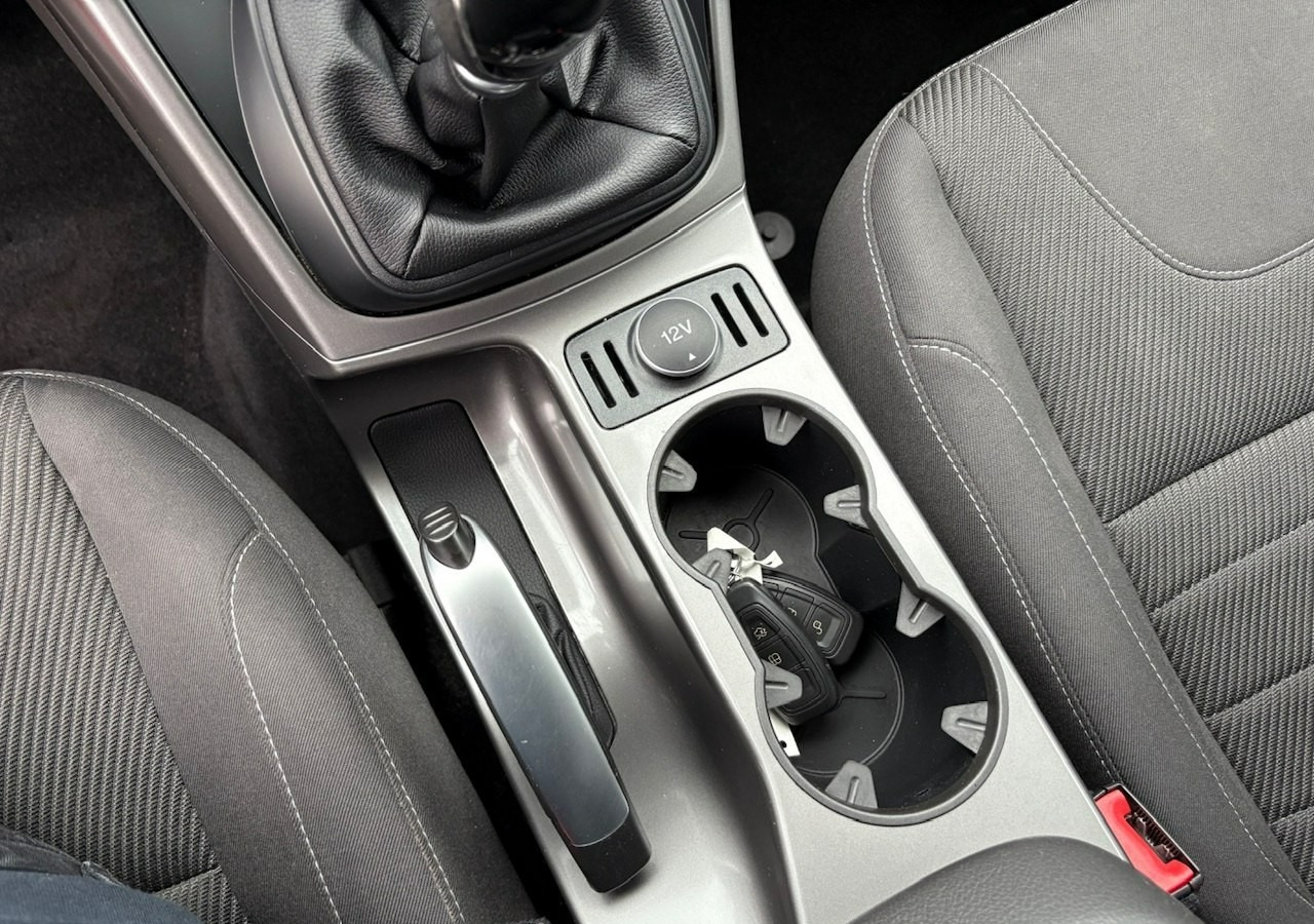 SUV Ford Kuga II Ford Kuga 1.5 Ecoboost 150KM Trend 131180km Model 2016: picture 20 SUV Ford Kuga II Ford Kuga 1.5 Ecoboost 150KM Trend 131180km Model 2016: picture 20